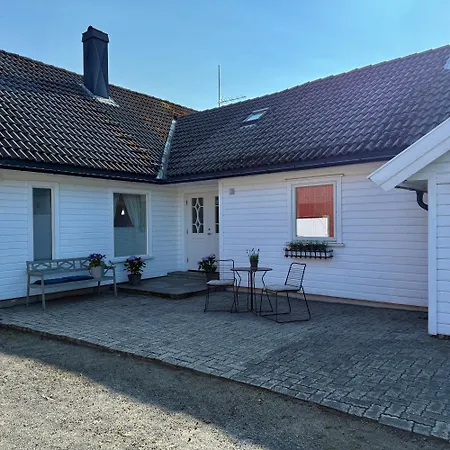 047 - Nevlunghavn Holiday home *