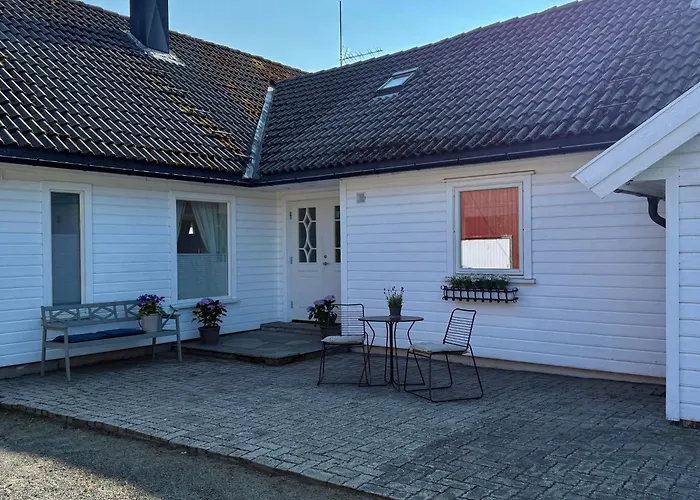 047 - Nevlunghavn Дом отдыха *